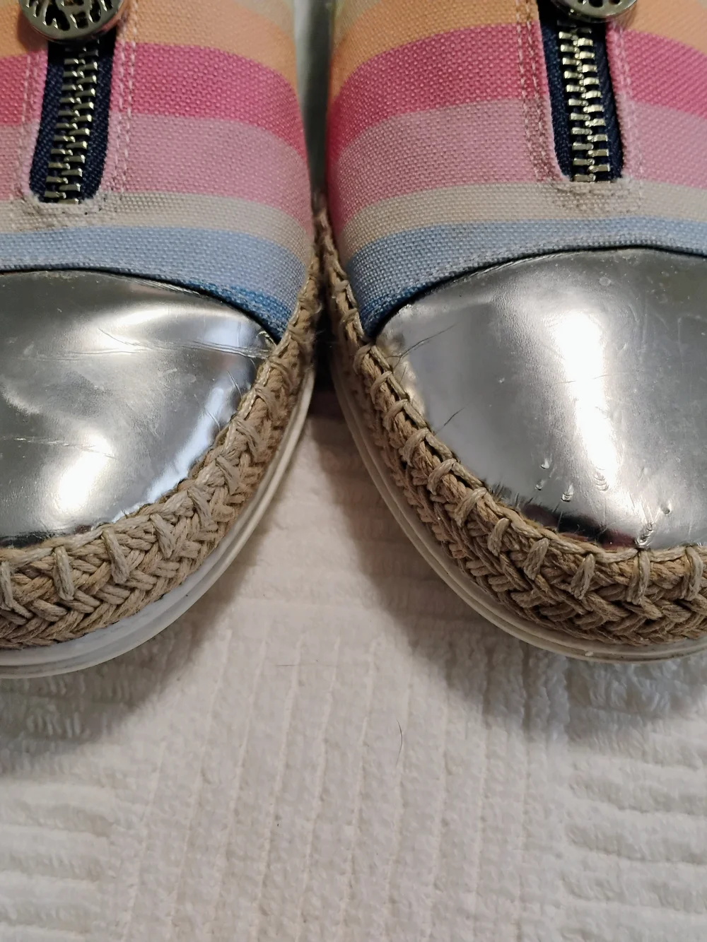 Anne Klein Jax Espadrilles Rainbow Stripe Canvas Flats Silver Toe Slip On Shoes